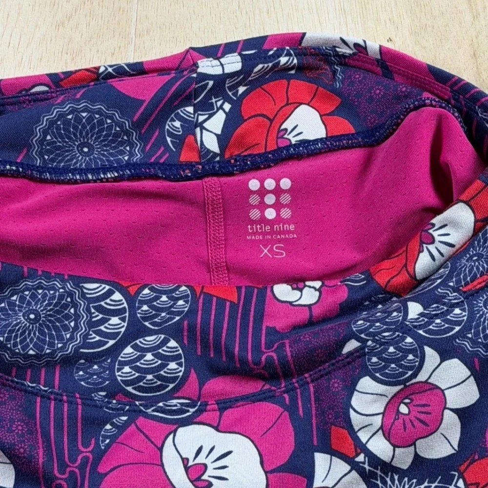 Title Nine Womens XS Floral Skort Navy Pink Athletic Running Hiking Skirt